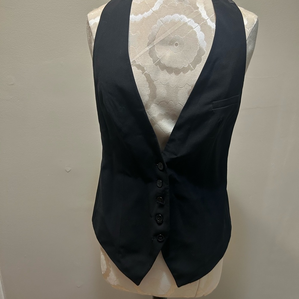 Black women vest size small